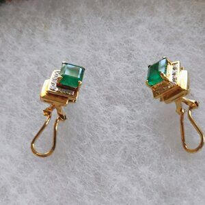 Fantastic emerald and diamond earrings in 14k YG